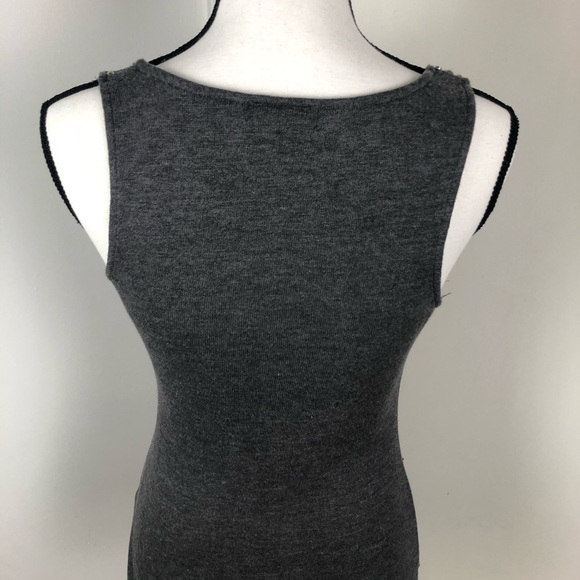 Beautiful LoLa Sleeveless Top - Picture 9 of 16